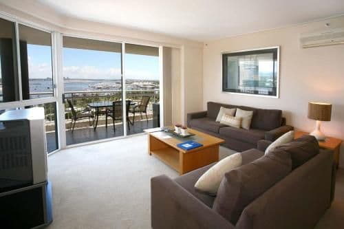 Deluxe Two-Bedroom Apartment