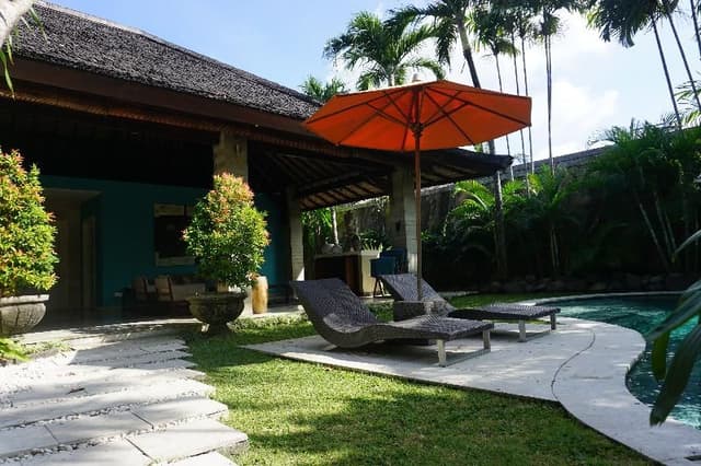 VILLA THREE BEDROOMS