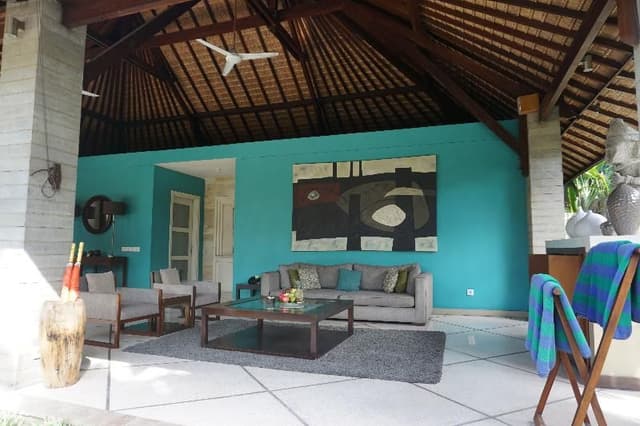 VILLA THREE BEDROOMS