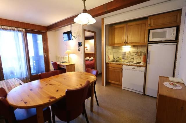 QUADRUPLE WITH KITCHENETTE