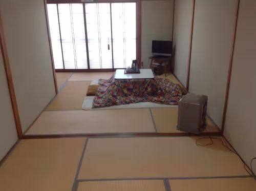 Japanese-Style Family Room