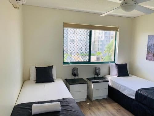 Three-Bedroom Apartment - Penthouse with Ocean View