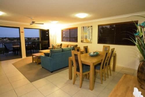 Three-Bedroom Apartment (7 Nights)