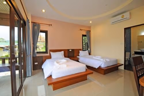 Deluxe Twin Bungalow