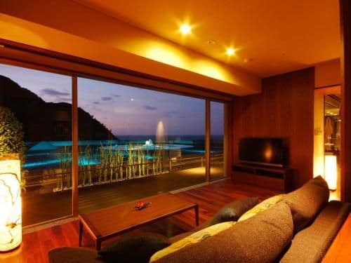 Deluxe Twin Suite - "Tokijiku" - Breakfast and Seasonal Kaiseki Dinner Included