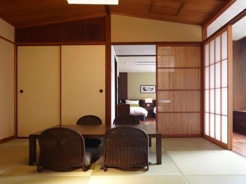 Superior Twin Room with Tatami Area - Breakfast and Seasonal Kaiseki Dinner Included