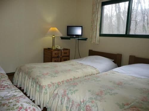Twin Room with Shared Bathroom
