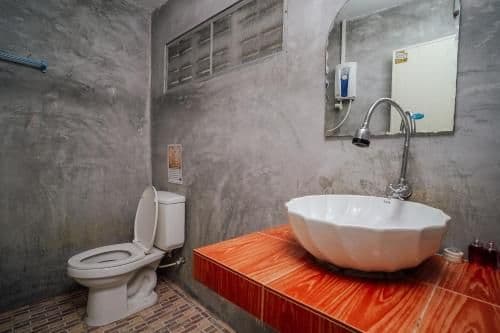 Standard Triple Room - Hillside