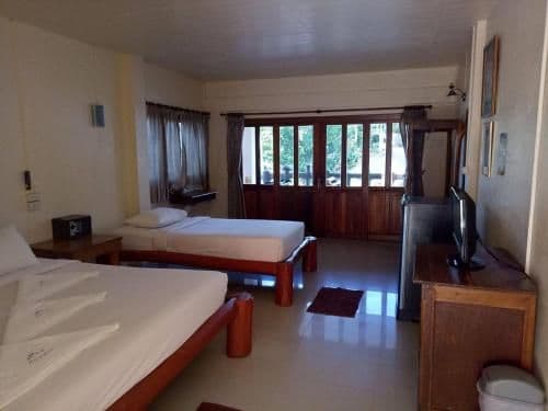 Superior Room with Sea View (2-3 Adults)