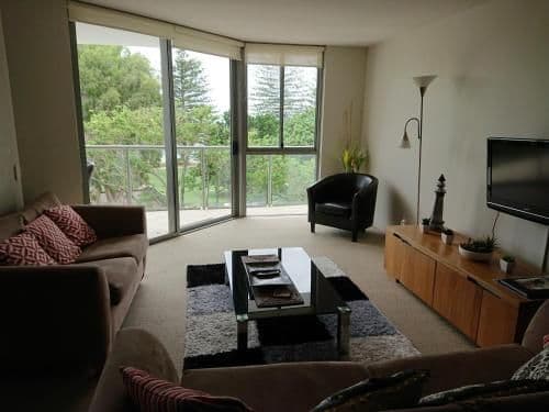 One-Bedroom Apartment with Ocean View