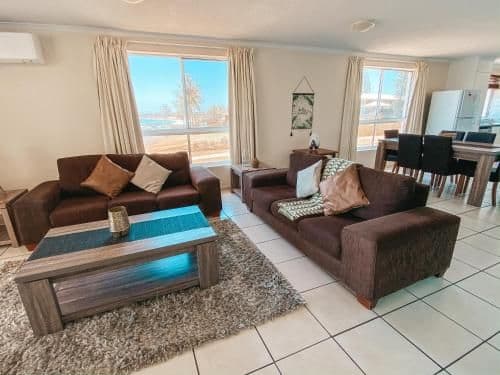 Three Bedroom Executive Apartment with Ocean View