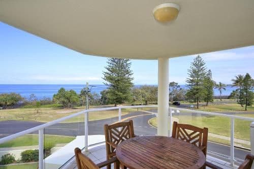 Three Bedroom Executive Apartment with Ocean View