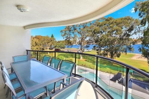 Three-Bedroom Apartment - Mid Level
