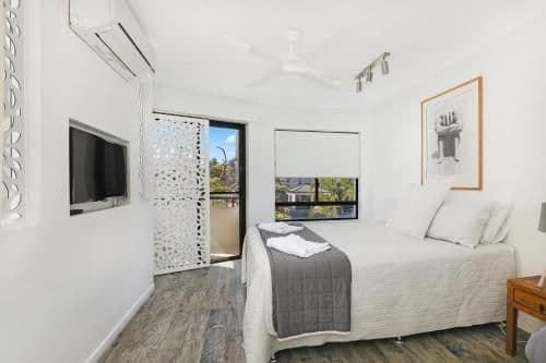Three-Bedroom Apartment - Mid Level