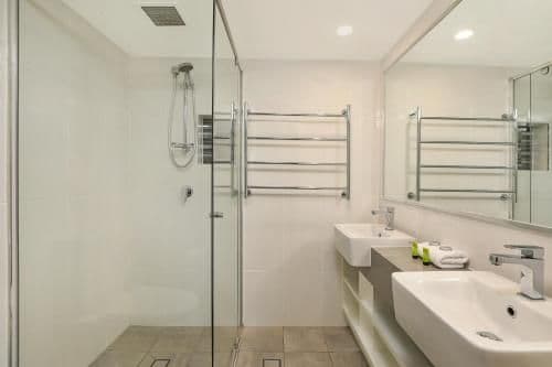 Three-Bedroom Apartment - Mid Level