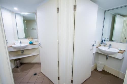Premium Three Bedroom Apartment with Garden View