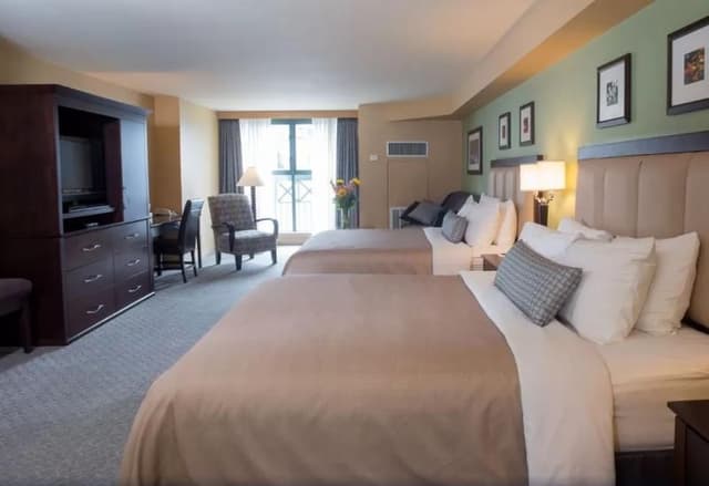 DOUBLE QUEEN SIZE BED