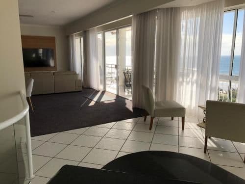 Three-Bedroom Apartment - Penthouse