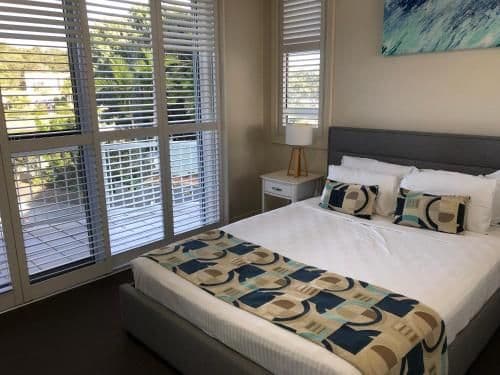 Standard Two-Bedroom Apartment with Spa Bath