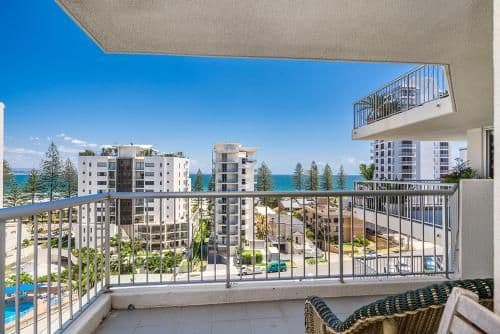 Three-Bedroom Penthouse Apartment