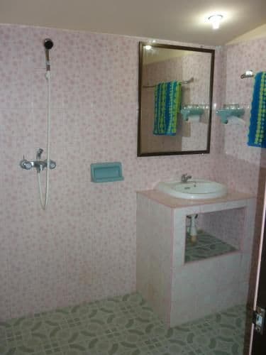 Bungalow with Fan