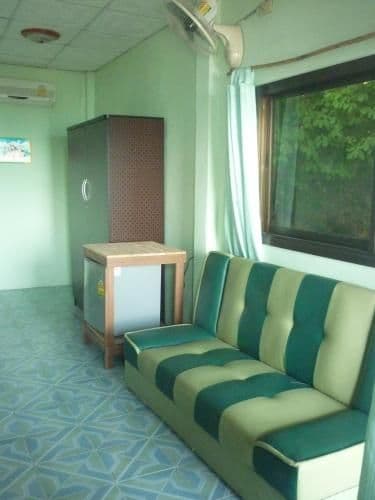 Bungalow with Fan
