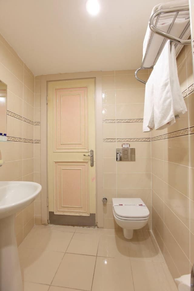 DOUBLE ECONOMY