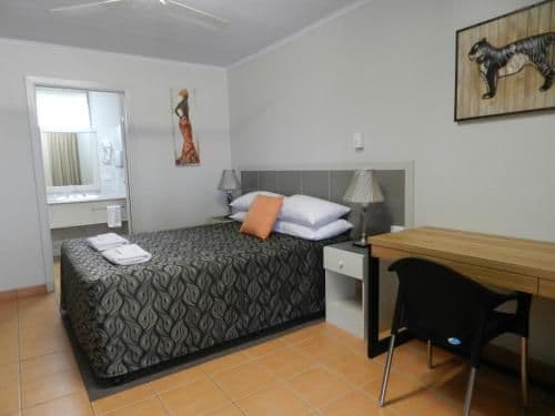 Deluxe Queen Room