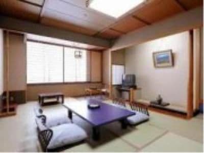 Japanese-Style Room