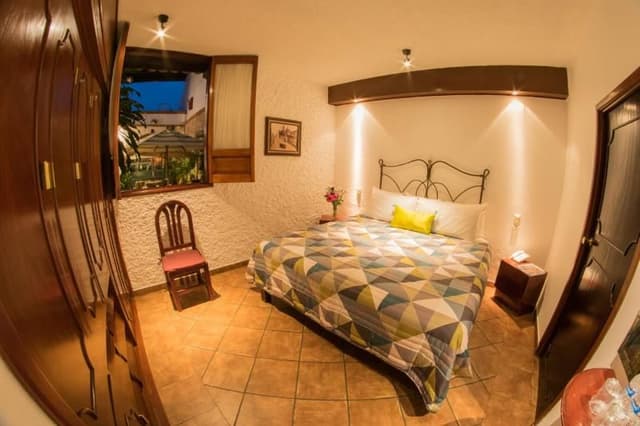JUNIOR SUITE CAPACITY 2