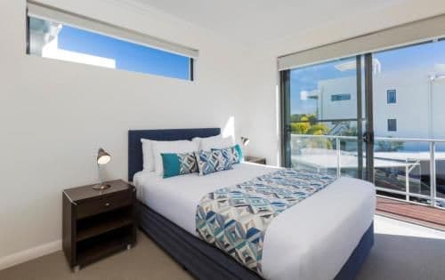 Luxury Three-Bedroom Beach House with Rooftop Spa