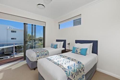 Luxury Three-Bedroom Beach House with Rooftop Spa