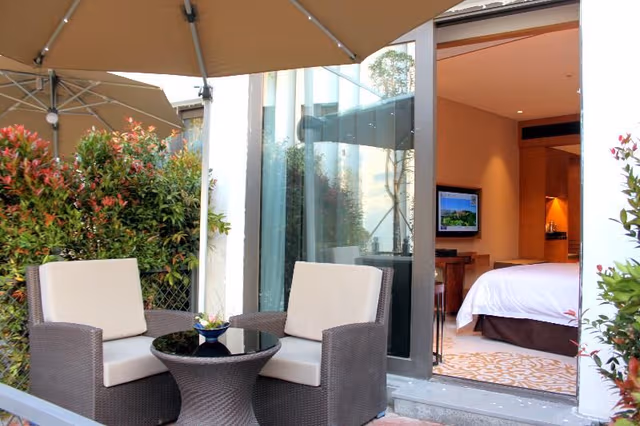 FAMILY ROOM DELUXE