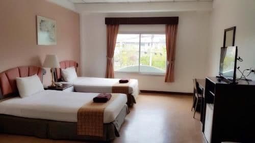 Deluxe Double or Twin Room