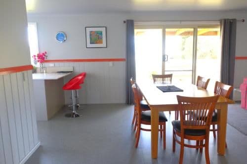 Three-Bedroom House - Tasman