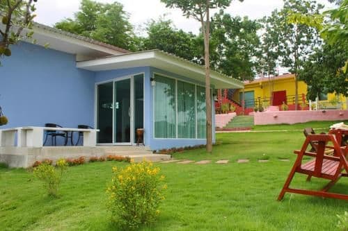 Studio (3 Adults)