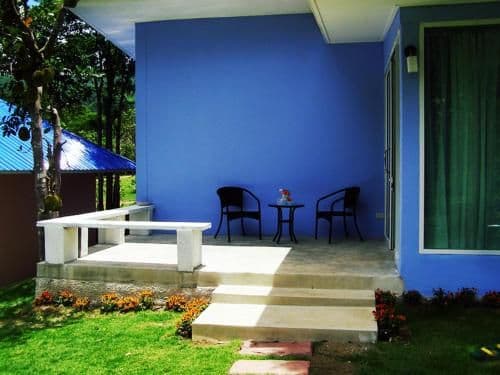 Studio (3 Adults)