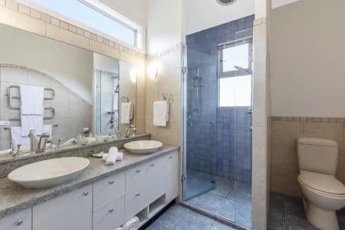 Seafront Villa - Full Ocean Views
