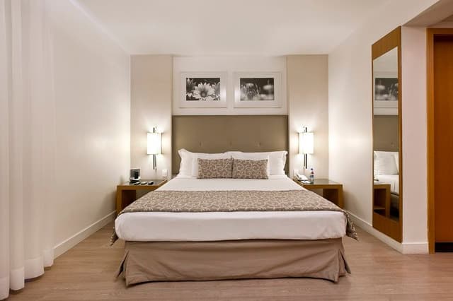 DOUBLE LUXURY
