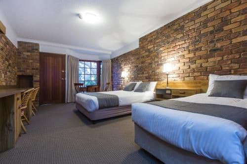 Executive Twin Room with Balcony