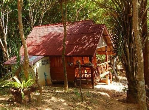 Bungalow with Partial Sea View