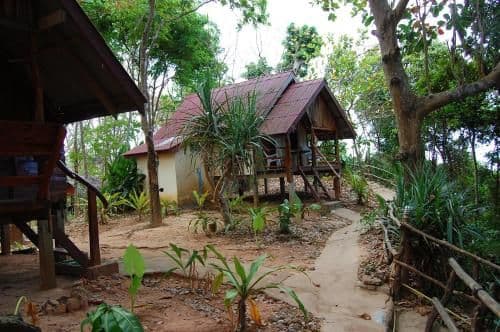 Bungalow with Partial Sea View