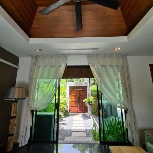 One-Bedroom Canal Villa with Private Pool
