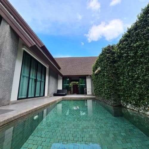 One-Bedroom Canal Villa with Private Pool
