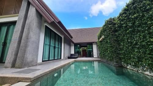 One-Bedroom Canal Villa with Private Pool
