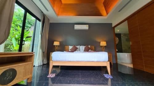 One-Bedroom Canal Villa with Private Pool
