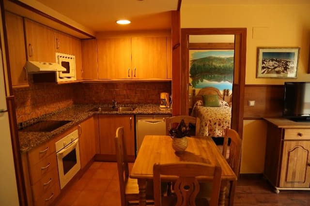 APARTMENT CAPACITY 6