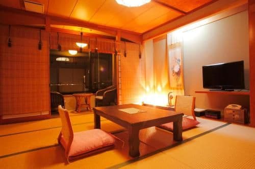 Japanese-Style Room with Lake View