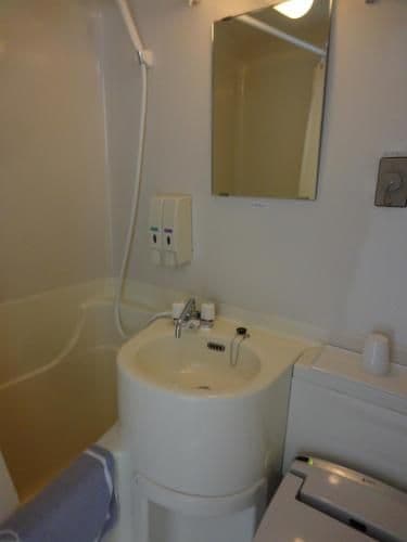 Single Room - Non-Smoking