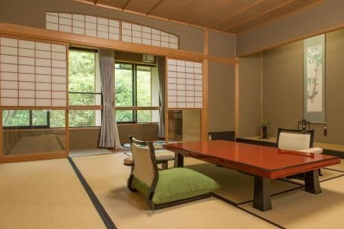 Japanese-Style Room